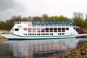 ТЕПЛОХОД КОЛЕСОВ