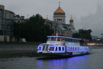 ТЕПЛОХОД МИРАЖ