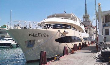 ТЕПЛОХОД ПАЛМА ДЕ СОЧИ